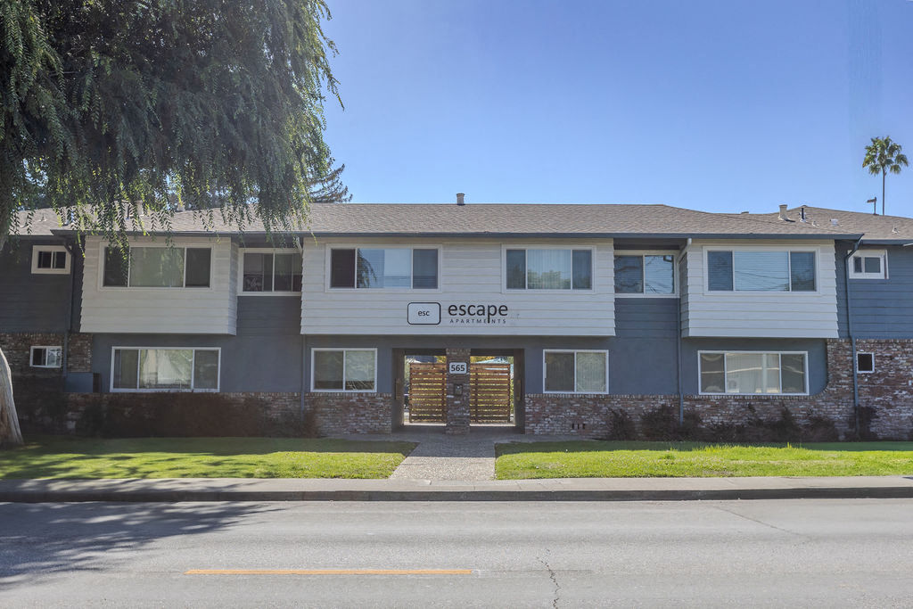 Escape Apartments photo 2